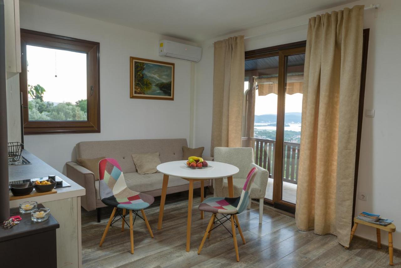 Sunset Holiday Home Tivat Exterior photo